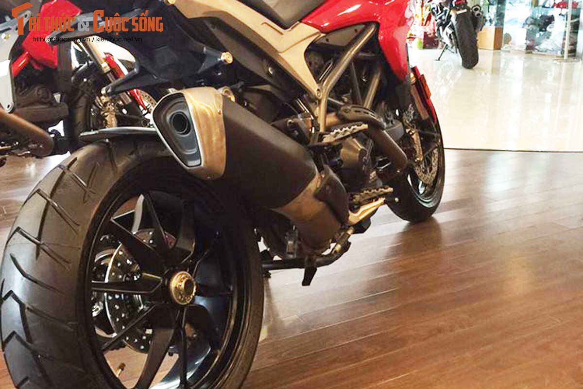 Ducati Hyperstrada 939 dau tien ve Viet Nam gia 500 trieu dong-Hinh-10